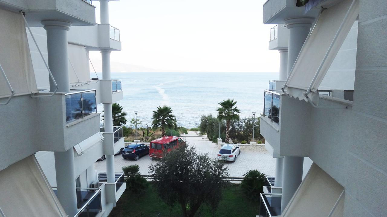 Apartments In White Residence Sarandë 외부 사진