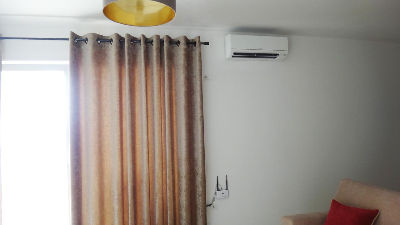Apartments In White Residence Sarandë 외부 사진