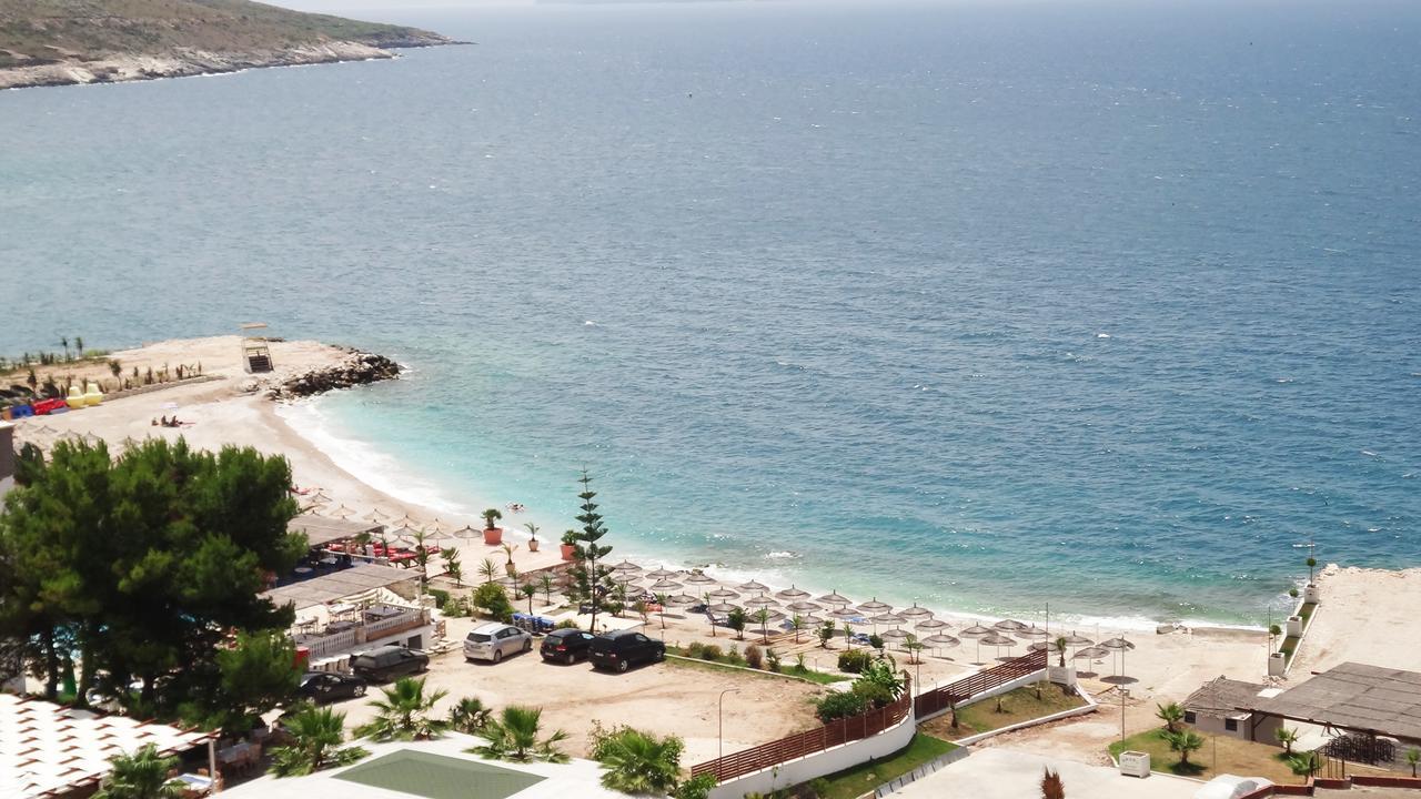 Apartments In White Residence Sarandë 외부 사진
