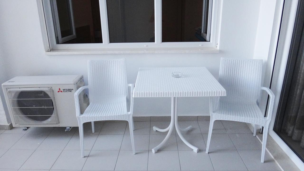 Apartments In White Residence Sarandë 외부 사진